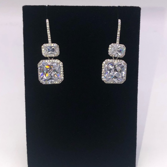 4ct Princess Cut Earrings - Picture 5 of 8